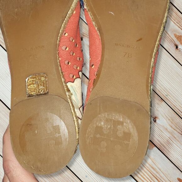 EUC Tory Burch Tropical Floral Print Coral/Sage/Cream Espadrille flats. Size 7. - Picture 10 of 13